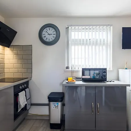 Apartment Apex
